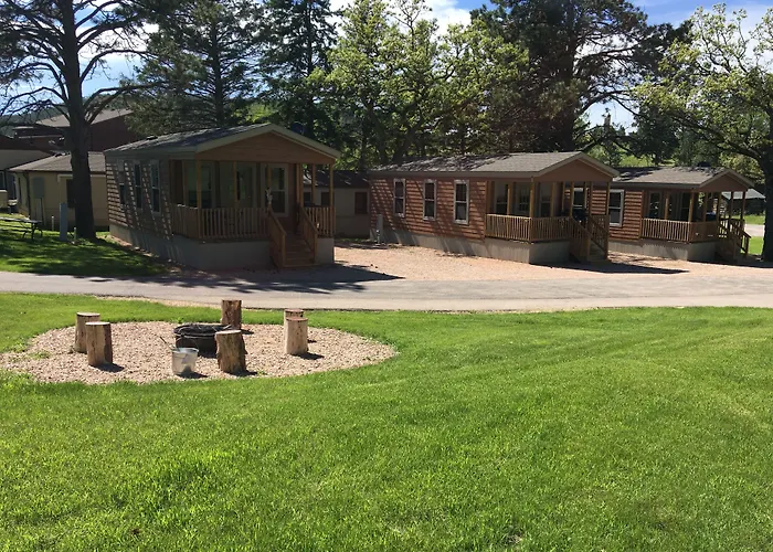 Rockerville Lodge & Cabins